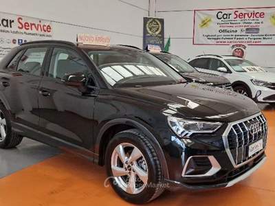 Audi Q3 35 TFSI S tronic Business Advanced SEMINUOVA Nero usata Fossombrone
