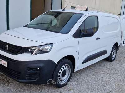 Peugeot Partner BlueHDi 100 S&S PL Furgone Premium Bianco usata Fossombrone