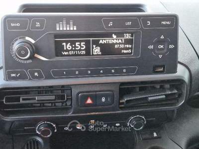 Peugeot Partner BlueHDi 100 S&S PL Furgone Premium Bianco usata Fossombrone