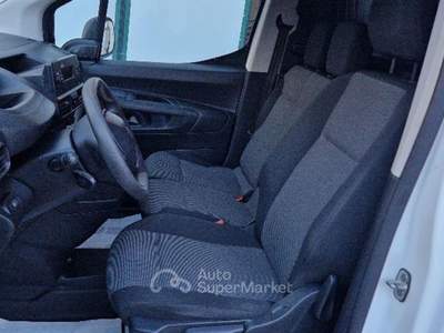 Peugeot Partner BlueHDi 100 S&S PL Furgone Premium Bianco usata Fossombrone