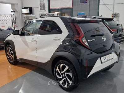 Toyota Aygo 1.0 VVT-i 72 CV 5 porte Trend km.0 Bianco usata Fossombrone