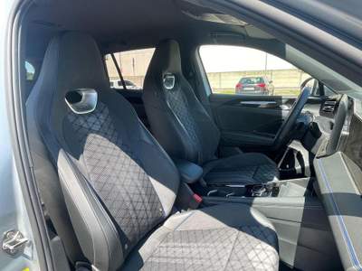Volkswagen Tiguan 2.0 TDI 150 CV DSG R-Line SEMINUOVO Grigio usata Fossombrone