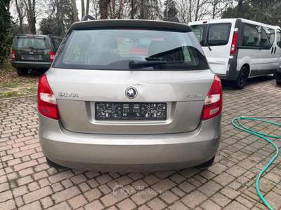 Skoda Fabia Unico proprietario, libero da incidenti  KM.  CERTIFICATI Grigio usata Cartura