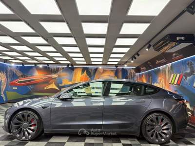 Tesla Model 3 AWD Performance (284) Grigio usata Calenzano