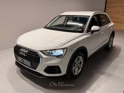 Audi Q3 120 CV S tronic line Edition Bianco usata CASALE MONFERRATO