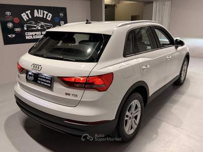 Audi Q3 120 CV S tronic line Edition Bianco usata CASALE MONFERRATO
