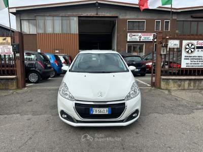 Peugeot 208 Carrozzeria perfetta, tenuta in box Bianco usata San Giuliano Milanese