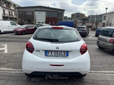 Peugeot 208 Carrozzeria perfetta, tenuta in box Bianco usata San Giuliano Milanese