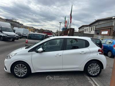 Peugeot 208 Carrozzeria perfetta, tenuta in box Bianco usata San Giuliano Milanese