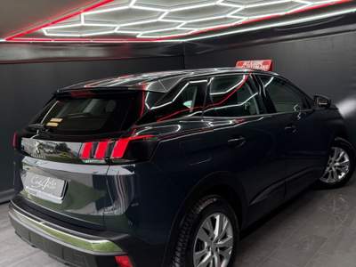 Peugeot 3008 1.5 BlueHDi 130 CV Allure 2020 Blu/Azzurro usata Teverola