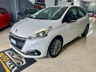 Peugeot 208 ! PREZZO PROMO ! 1.6 BlueHDi 75cv Allure 2015 Bianco usata Cerignola