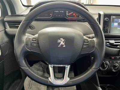 Peugeot 208 ! PREZZO PROMO ! 1.6 BlueHDi 75cv Allure 2015 Bianco usata Cerignola