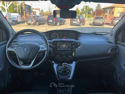 Lancia Ypsilon Ypsilon 1.0 FireFly 5 porte S&S Hybrid Silver Nero usata Castiglione delle Stiviere
