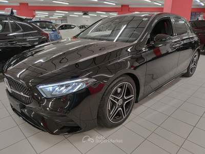 Mercedes-Benz Classe A A 180 MHEV Premium Pack AMG Cambio Automatico "SUPER PROMO" Nero usata LEGNANO