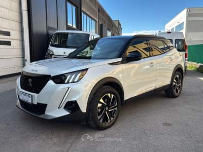 Peugeot 2008 2008 1.5 bluehdi GT s&s 110cv Bianco usata Rovigo