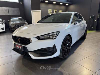 Cupra Leon 1.4 E-HYBRID 180KW DSG VZ Bianco usata Cesena
