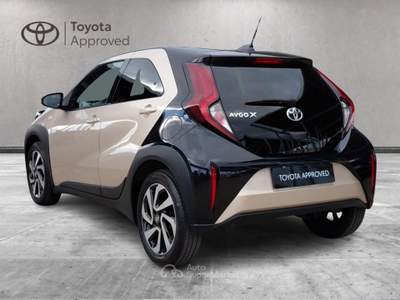 Toyota Aygo X 1.0B (72 CV) Trend Oro usata Cagliari