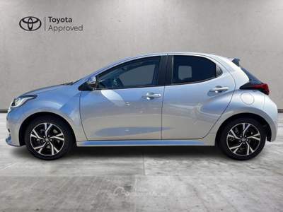 Toyota Yaris Hybrid Trend MY24 Argento usata Varese