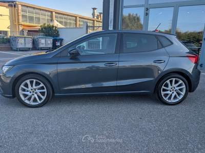 Seat Ibiza Ibiza 1.0 ecotsi FR 95cv Grigio usata LIVORNO