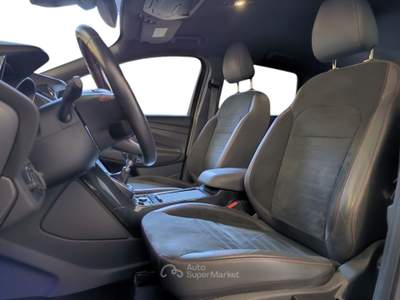 Ford Kuga 1.5 TDCI 120 HP ST-LINE UNIPR. NEOPATENTATI Nero usata Udine
