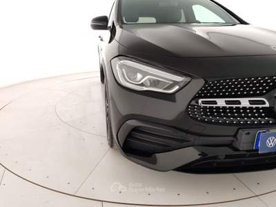 Mercedes-Benz GLA GLA 200 d Automatic Premium Nero usata Massa