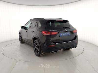 Mercedes-Benz GLA GLA 200 d Automatic Premium Nero usata Massa