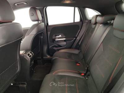 Mercedes-Benz GLA GLA 200 d Automatic Premium Nero usata Massa
