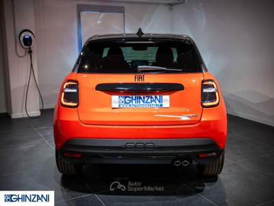 Fiat 600 600 Hybrid 145 CV DCT MHEV Sport Edizione Milano Cortina 26 Arancione usata Calusco d'Adda