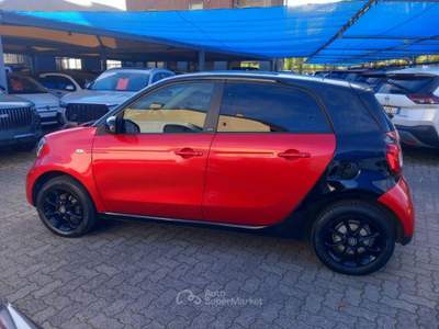 Smart ForFour 70 1.0 twinamic Passion Rosso usata Varedo