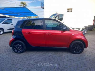 Smart ForFour 70 1.0 twinamic Passion Rosso usata Varedo