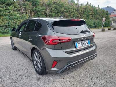 Ford Focus 1.5 Ecoblue 115cv ST-Line Auto Grigio usata Bagni di Lucca