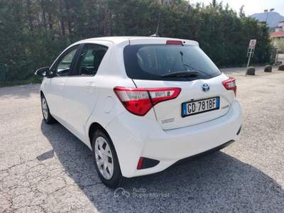 Toyota Yaris Hybrid Business Bianco usata Bagni di Lucca