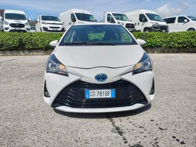 Toyota Yaris Hybrid Business Bianco usata Bagni di Lucca