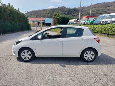 Toyota Yaris Hybrid Business Bianco usata Bagni di Lucca