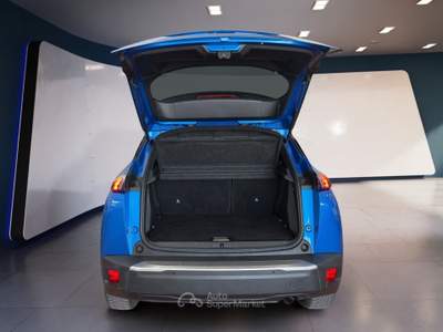 Peugeot 2008 II 2020 1.2 puretech Allure s&s 100cv Blu/Azzurro usata Torino