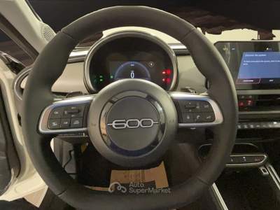 Fiat 600 1.2 Hybrid 110cv La Prima II auto Bianco usata Venezia