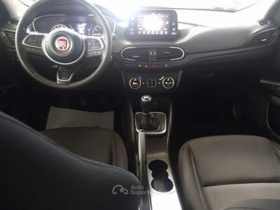 Fiat Tipo Tipo 5p 1.3 mjt City Life s&s 95cv Bianco usata Barletta