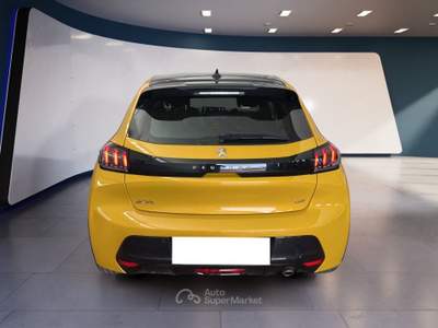 Peugeot 208 II 2019 1.2 puretech GT Pack s&s 100cv eat8 Giallo usata Torino