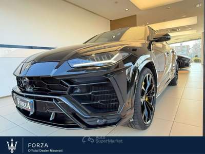 Lamborghini Urus PEARL CAPSULE Nero usata Venaria Reale