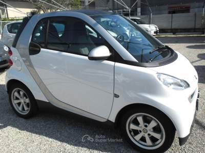 Smart ForTwo ADATTA A NEOPATENTATI Bianco usata Puegnago sul Garda
