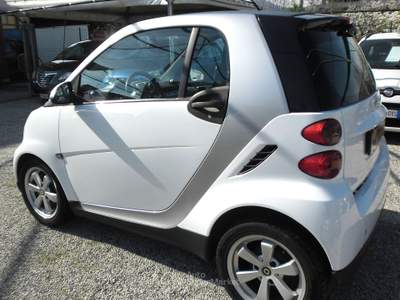 Smart ForTwo ADATTA A NEOPATENTATI Bianco usata Puegnago sul Garda