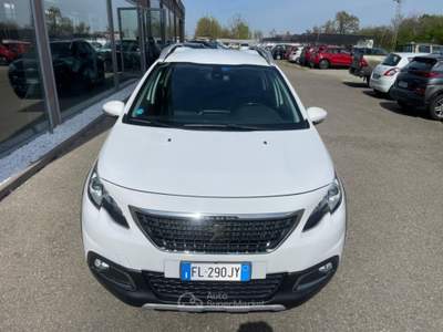 Peugeot 2008 BlueHDi 100cv Black Matt Bianco usata Scandiano