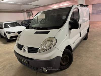Renault Trafic T29 2.0 dCi/115 PC-TA Furgone DPF Bianco usata Bergamo