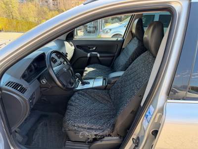 Volvo XC90 2.4 d5 Summum 185cv 6m Grigio usata VALDAGNO