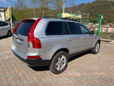Volvo XC90 2.4 d5 Summum 185cv 6m Grigio usata VALDAGNO
