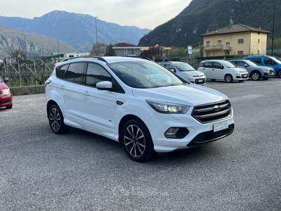 Ford Kuga 2.0 TDCI 150 CV S&S 4WD ST-Line Bianco usata Ala