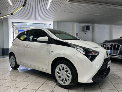 Toyota Aygo 1.0 VVT-i 72 CV 5 porte NEOPAT - UNICO PROP Bianco usata Monza