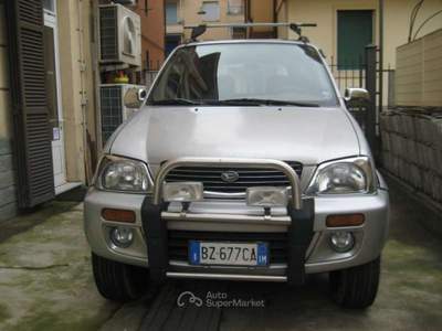 Daihatsu Terios 1.3 I 16V KAT 4WD DX Argento usata Albissola Marina
