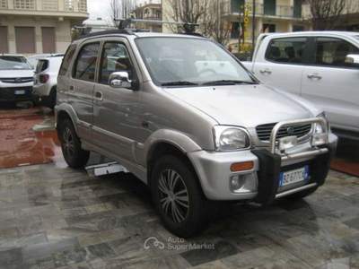 Daihatsu Terios 1.3 I 16V KAT 4WD DX Argento usata Albissola Marina Daihatsu Terios 1.3 I 16V KAT 4WD DX Argento usata Albissola Marina