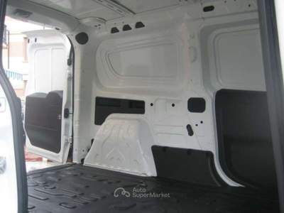 Fiat Doblò 1.6 MJET 105CV PL-TN CARGO LOUNGE Bianco usata Albissola Marina